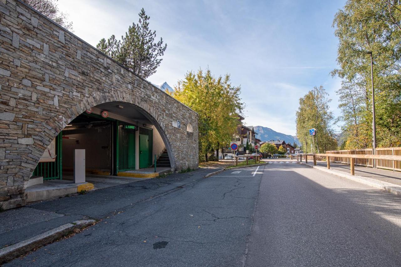 Apartment La Roseraie - Alpes Travel - Central Chamonix Mont Blanc Exterior foto