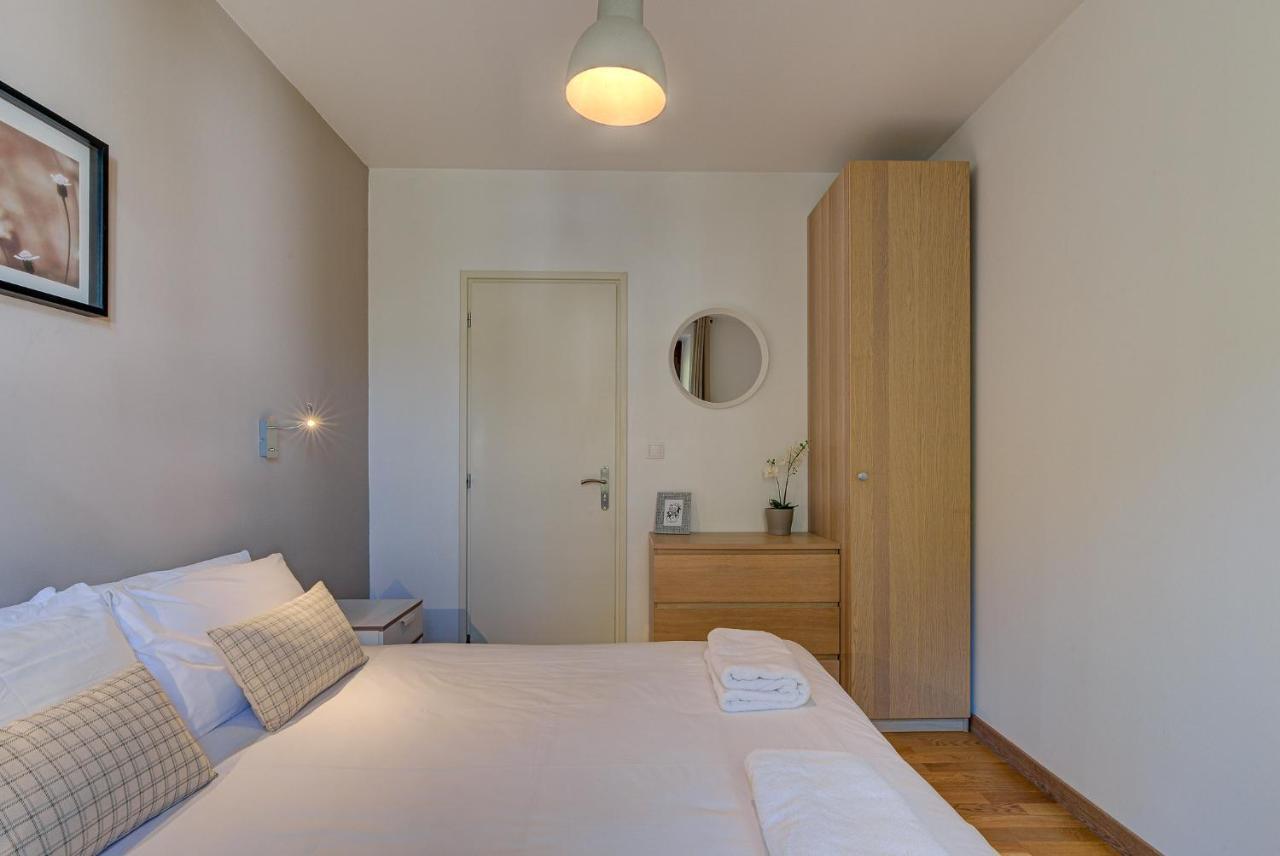 Apartment La Roseraie - Alpes Travel - Central Chamonix Mont Blanc Exterior foto